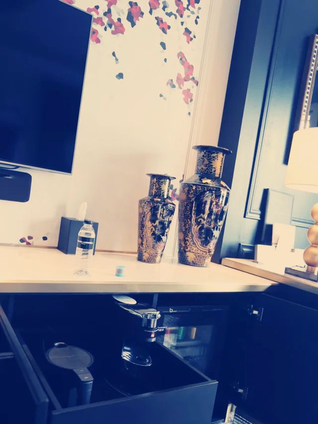 奢華新地標】澳門卡爾拉格斐酒店：時尚與奢華的完美碰撞**  