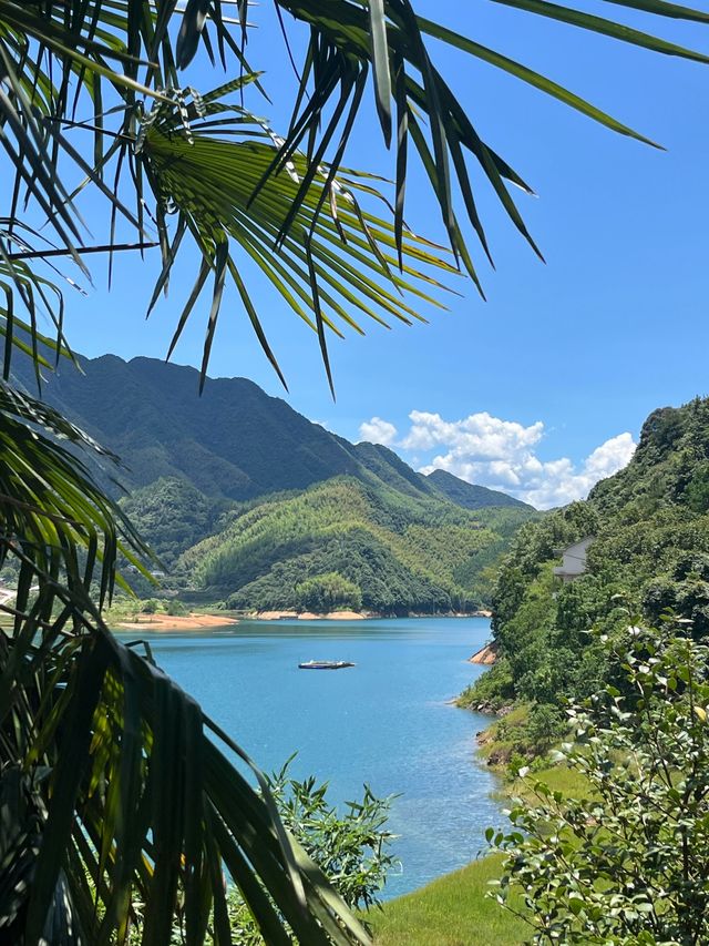 衢州小七孔藏唔住啦！舉山村山裡嘅藍寶石湖靚到窒息