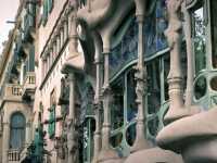 Barcelona One - day Guide (Gaudí Art Main Line) Part 2​