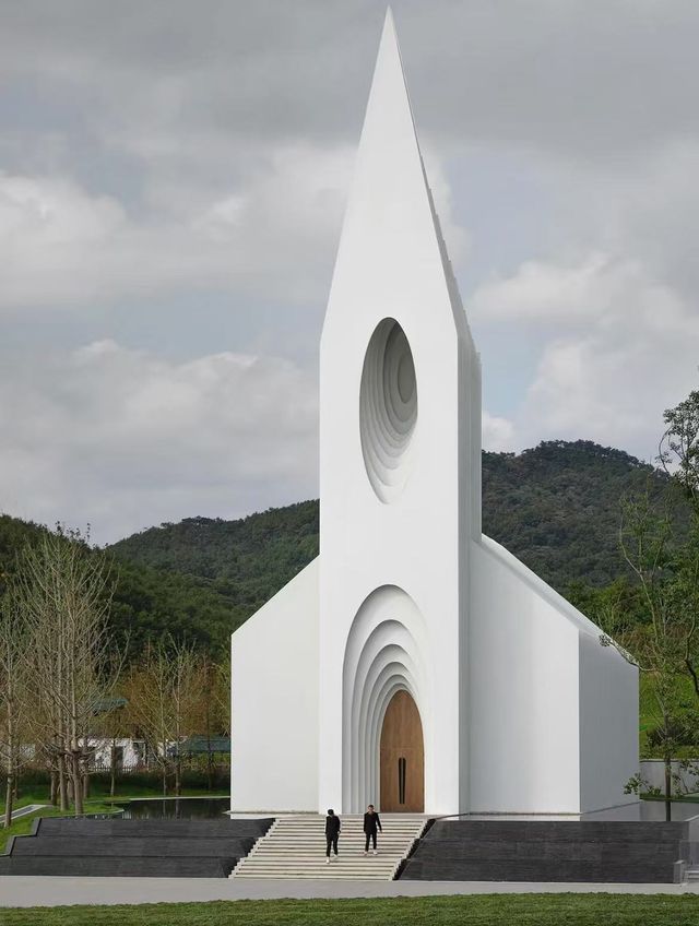 黃島土著寶藏聖地藏馬山月空禮堂