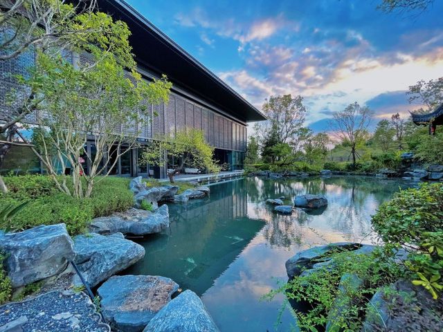 武夷山國慶來渥珑！
武夷山國慶｜住進「渥珑」，像臥龍一樣隱於山水~