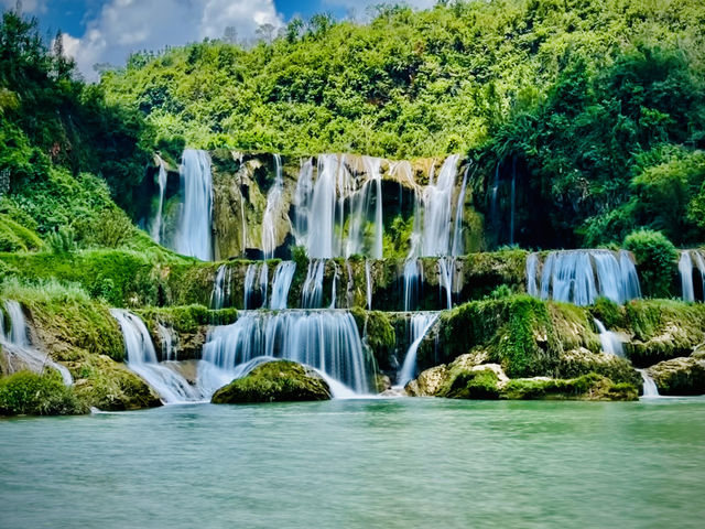 十級水幕,絕美羅平九龍瀑布群 十級水幕,絕美羅平九龍瀑布群