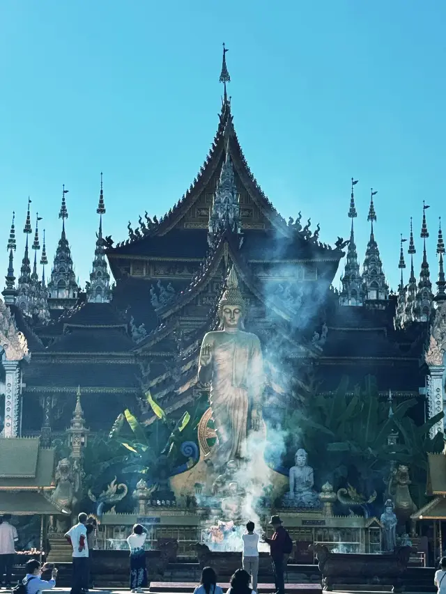 Xishuangbanna｜In a second at the Grand Buddha Temple, I was transported to Thailand