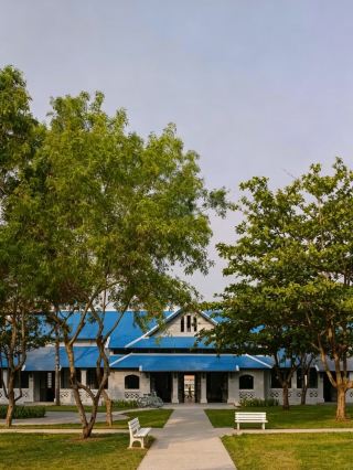 Amantaka: In the shadow of Bodhi, time returns to stillness.