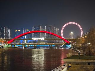 天津の海河の夜景