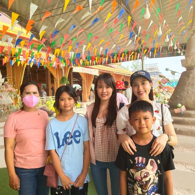 ร้อนนี้ที่นครศรีฯ...วัดเจดีย์ (ไอ้ไข่) สิชล