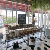 หลบร้อนมากินเค้กที่​ cafe​ kantary​ ปราจีนบุรี