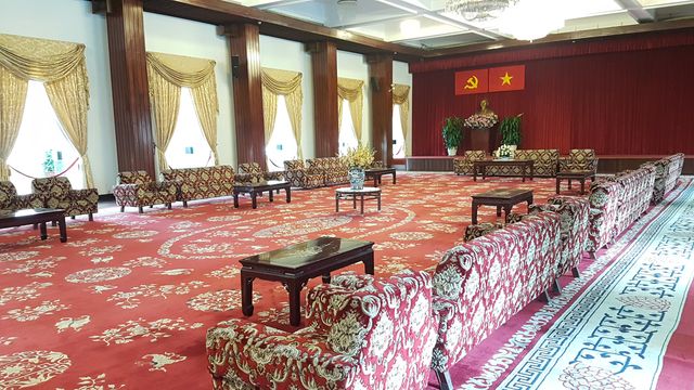 Tour into The Independence Palace, Vietnam