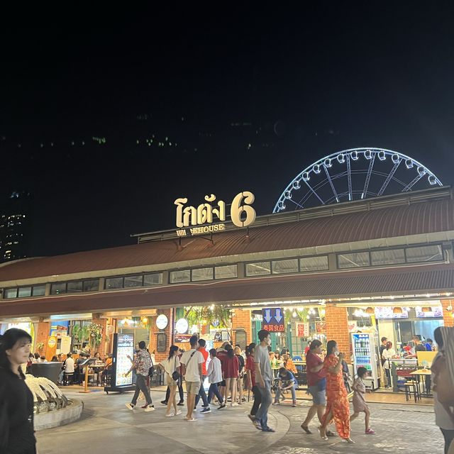 ASIATIQUE THE RIVERFRONT 