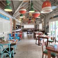 รีวิว ร้านอาหาร ชาวมง โรงแรม Peri huahin