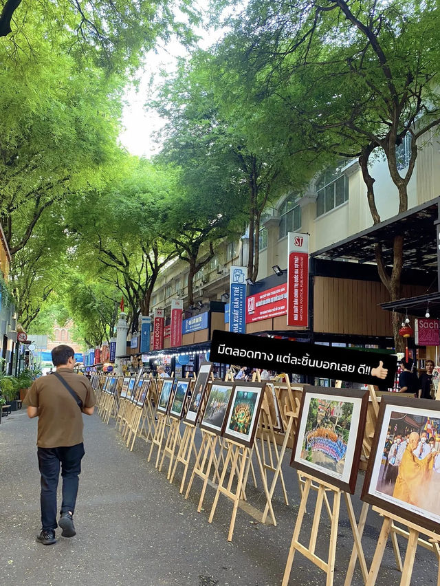 🗺️ HO CHI MINH BOOK STREET ถนนหนังสือ📚🚶🏼‍♀️