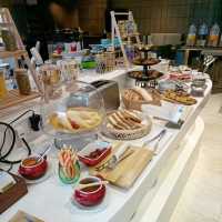 Sit back & Relax in the Executive Lounge 