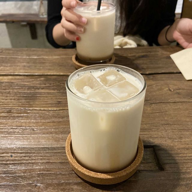 북수원 안에 성수동 있다! 위트러스트커피 북수원점 ☕️ 