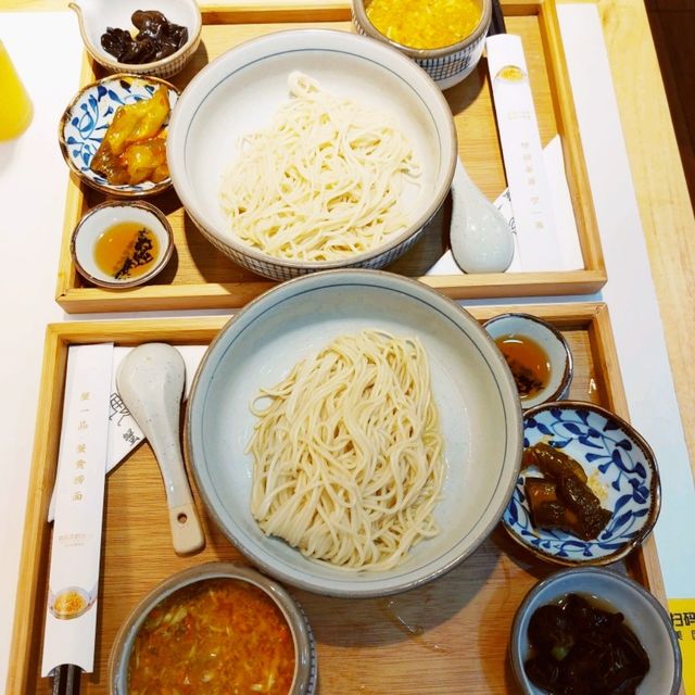 懶人福音🎉海岸城蟹黃撈麵🍜大滿足💟