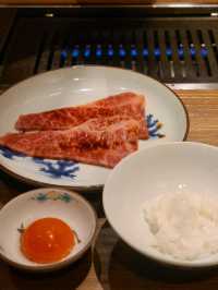 看板のない焼肉屋さん