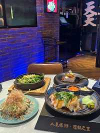 來自新加坡🇸🇬米芝蓮嘅「天天海南雞飯」