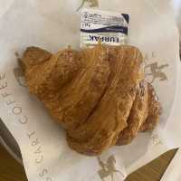 Kings Cart: Where Coffee and Cuisine Reigns
