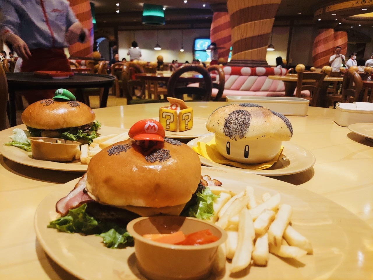 キノピオカフェ　ユニバ キノピオ・カフェ™｜ユニバーサル・スタジオ・ジャパン｜USJ