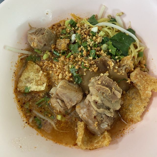 กุ๊กกิ๊กสูตรมะนาว ก๋วยเตี๋ยวต้มยำสูตรเด็ดบางแสน 🔥
