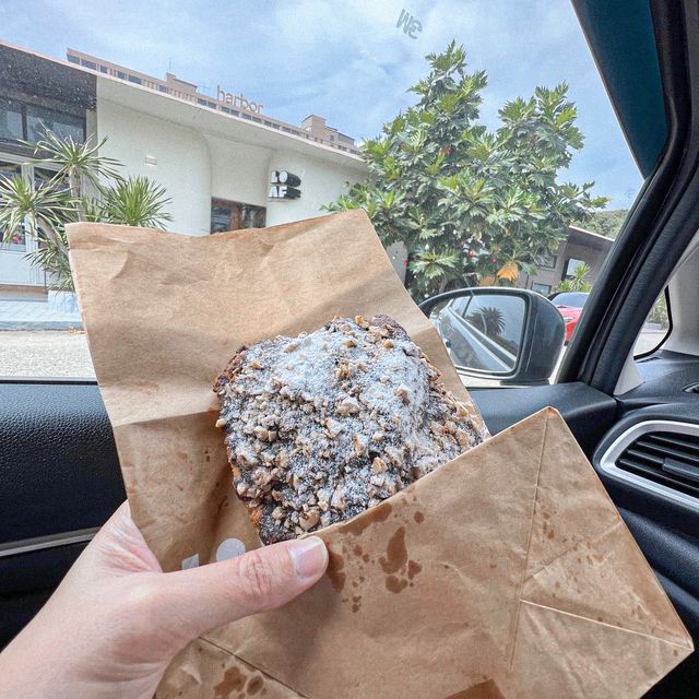คาเฟ่สุดชิค ณ พัทยากลาง - Loaf