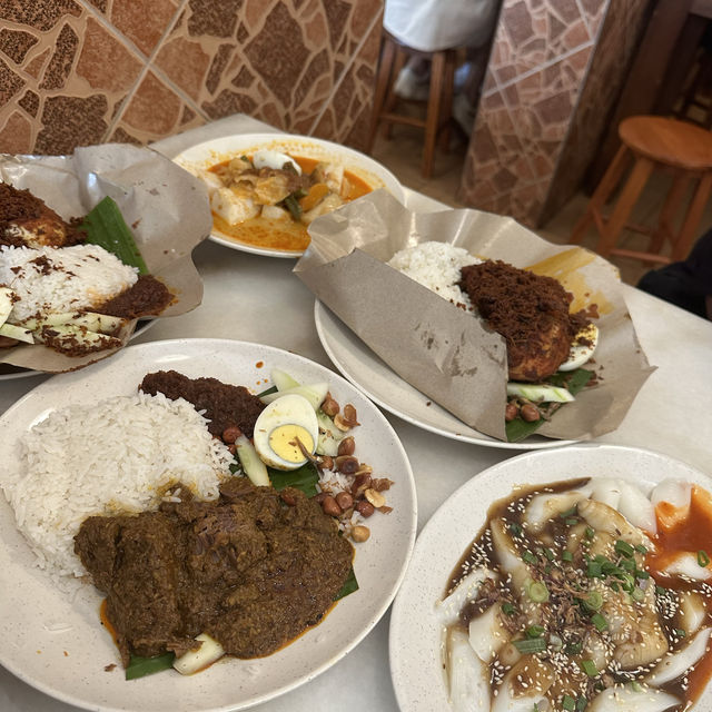 Nasi Lemak @ Village Park