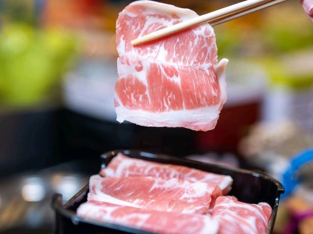 Chin Long Sukiyaki and Mala Hot Pot