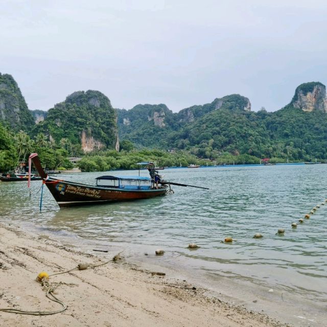 Escape To The Unbelievable Paradise Krabi 🏖