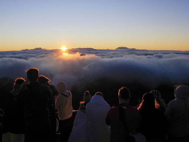 【ハワイ・マウイ島】ハレアカラ山でサンライズ鑑賞🌅