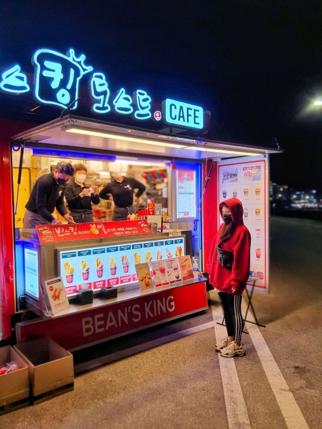 부산 송정해수욕장엔 복토끼가 있어요🐰