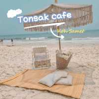 Tonsak cafe คาเฟ่ ริมชายหาด