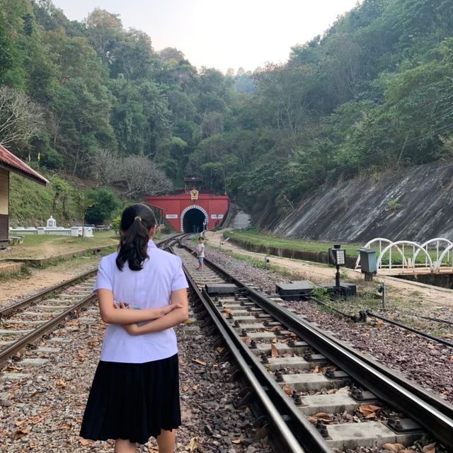 อุโมค์ขุนตาล อุโมค์รถไฟที่ยาวและสูงที่สุด 🚃