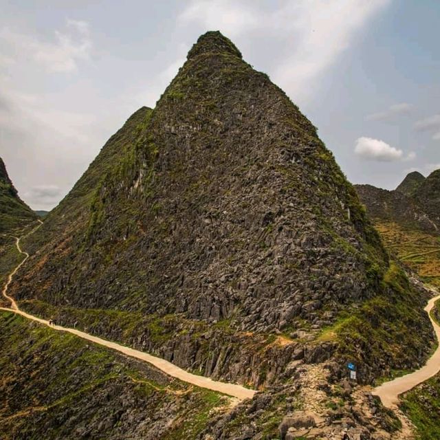 Epic Motorbiking Trip of your Lifetime - Ha Giang Loop