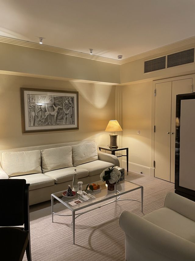 Prince de Galles, Luxury Collection Hotel