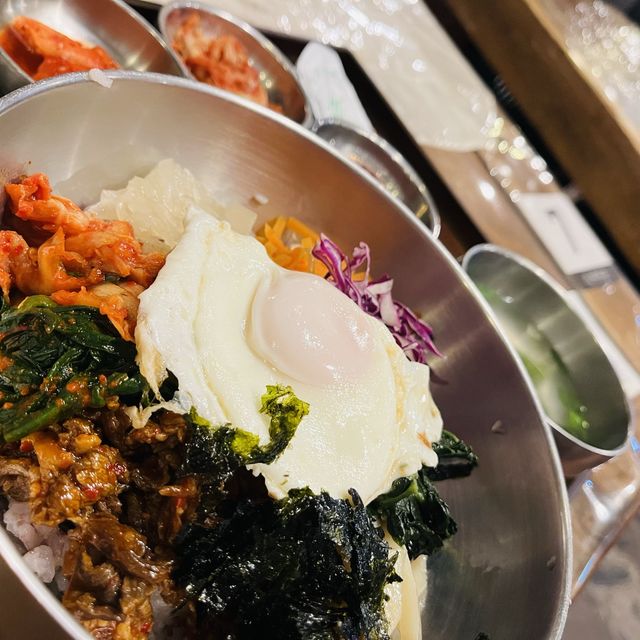 【60時間煮込んだ牛骨だしで作る】絶品キムチチゲ！in大阪鶴橋