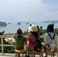 ชมวิวหมู่เกาะสวย ๆ ที่เขาทองฮิลล์