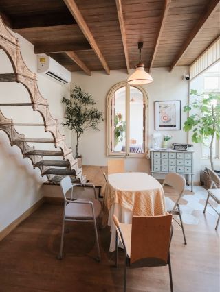 Chinu Coffee 🏡🍃Homey feel cafe, Kamphaeng Saen