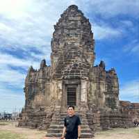 พระปรางค์สามยอด เที่ยวเมืองละโว้