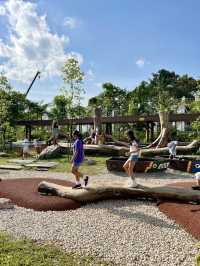 Asia’s Largest Birdpark 🐧
