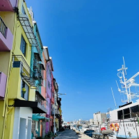 不輸國外的彩虹屋- 基隆正濱漁港