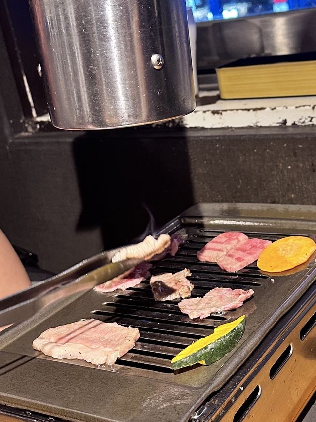 《日本澀谷》肉屋台所