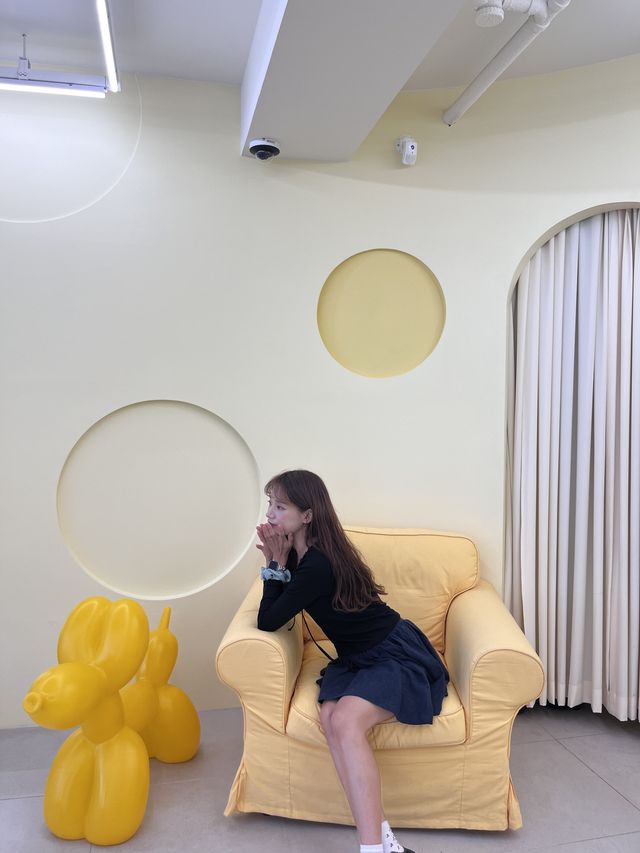 컨셉 제대로인 광안리 신상 치즈케이크 카페