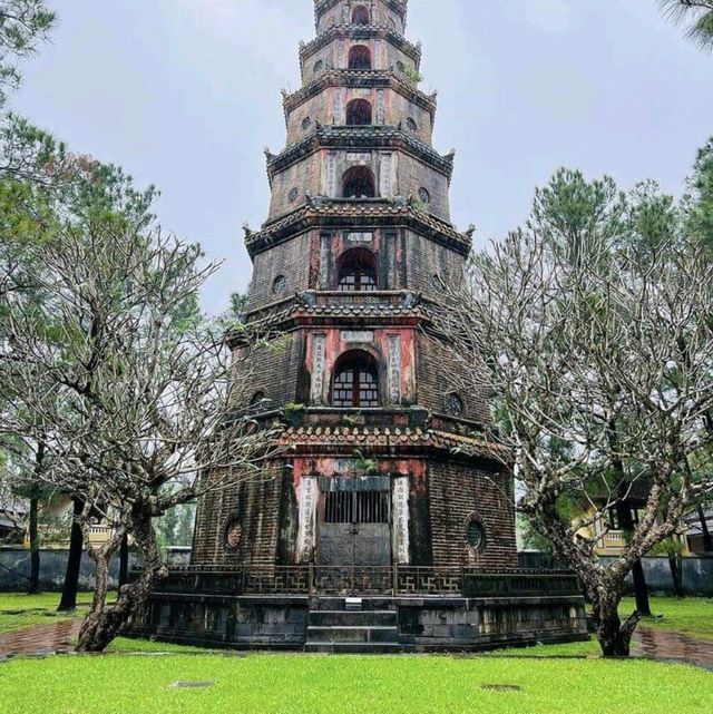 The spirituality in Thien Mu Pagoda