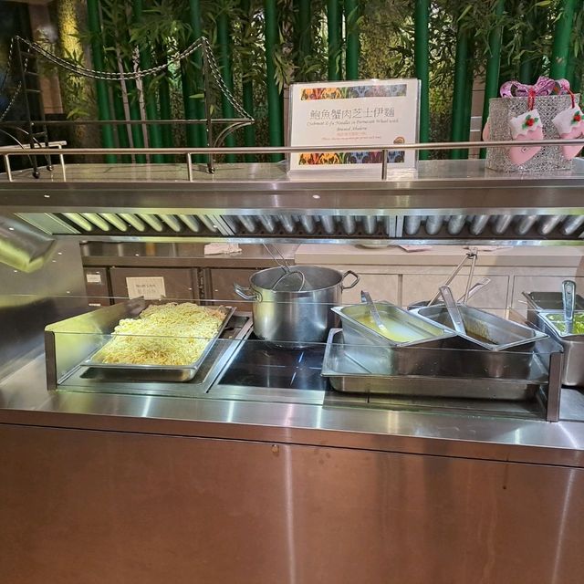 挪亞方舟酒店豐盛閣自助晚餐的個人感受