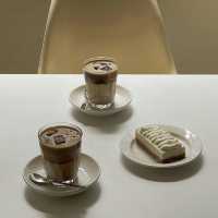 Clutter Coffee：溫馨舒適的咖啡店