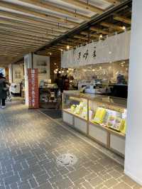 江ノ電グッズと鎌倉土産が揃う店