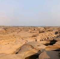 สามพันโบก จ.อุบลราชธรนี