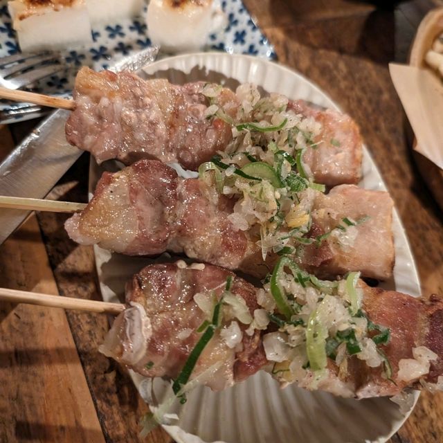 京丘炭火焼鳥専門店 Very Chill Yakitori（居酒屋）