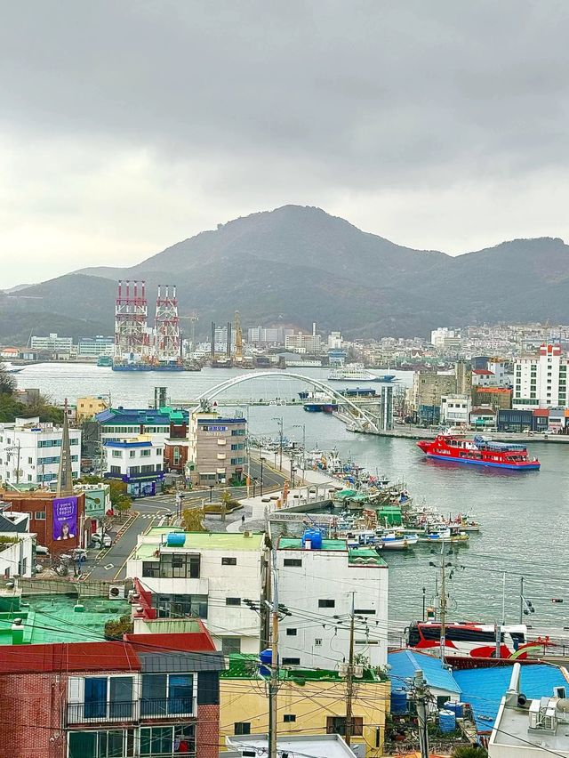 【韓国・統営】海と可愛い壁画が並ぶ街