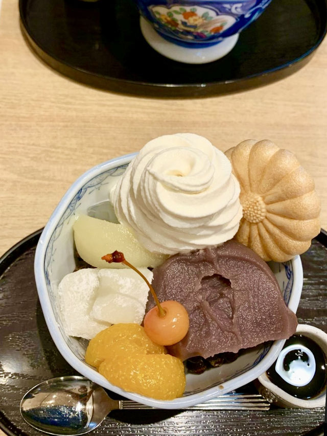 전통 일본의 디저트와 예쁜 계절 빙수와 안미츠를 🍧 경험해 볼 수 있는 다이토구 디저트 맛집 추천