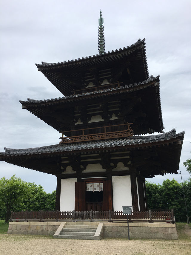 法隆寺：探索日本古代建築之美的奇蹟